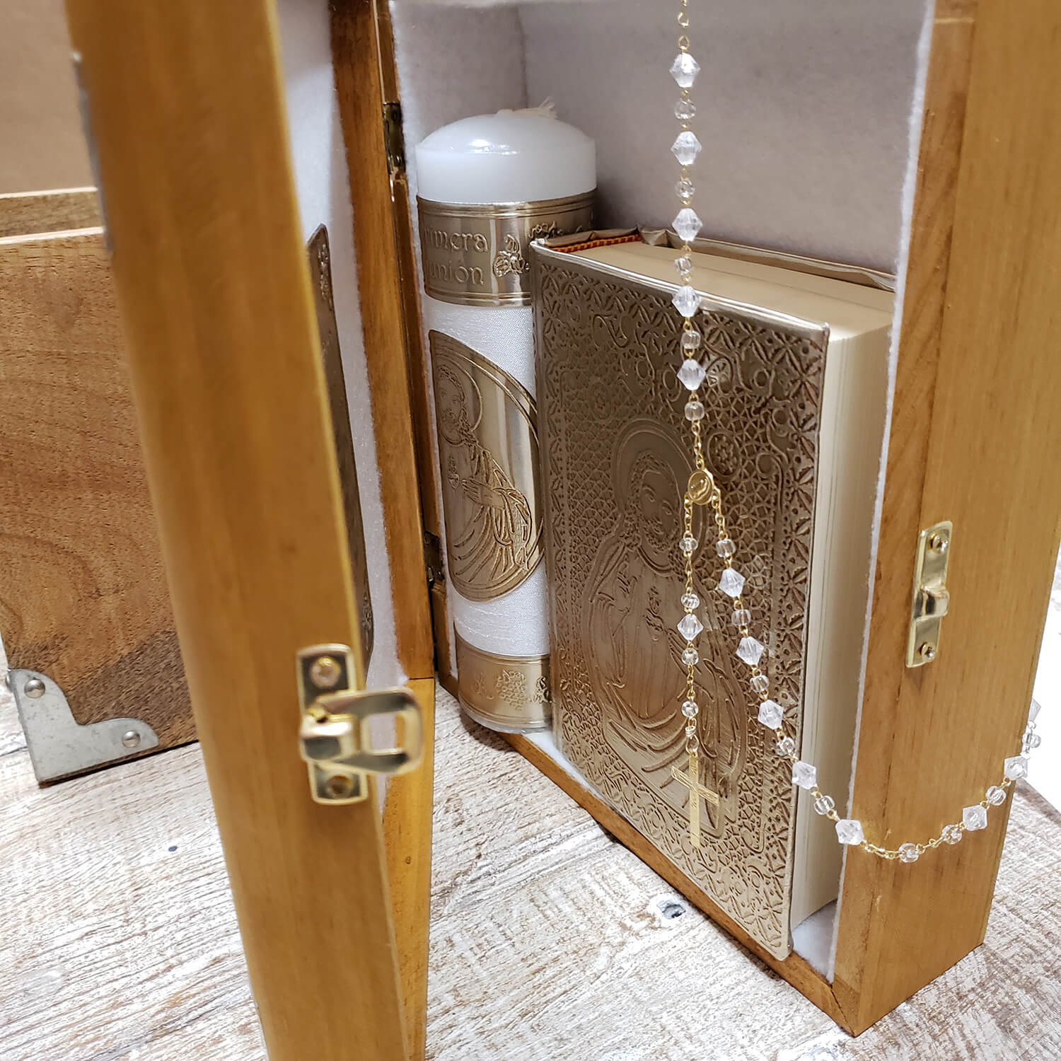 Kit primera comunión niño Dos Puntos